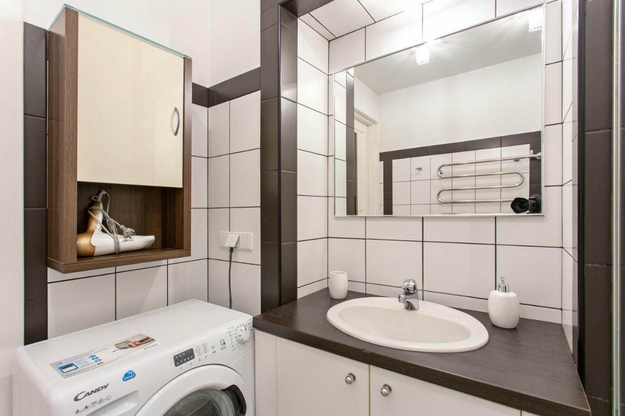 New Quiet Cozy City Center Apartment Vilnius Bagian luar foto
